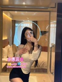 芸萱 165-48-E-25歲窄裙＋高跟鞋，成熟性感又帶壓制感 不僅懂男人 還不需要調教就能把