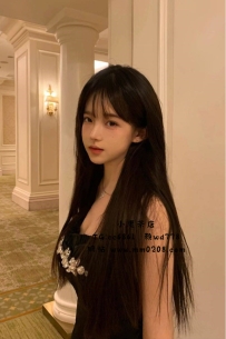 西澤 157-45-C+19歲性感又俏皮的可愛 外表看起來超級乖乖  其實內心很饑渴  會挑逗哥
