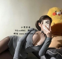 雨婷  166-47-F+ 25歲性感氣質模特主播床上卻非常開放。最喜歡口交和乳交，巨乳壓頂的