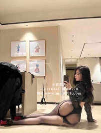 小艾 164-48-E+24歲火辣舞蹈老師小麥肌肤，身材玲珑，小腰蜂腰性感爆棚，讓人一看就想