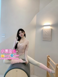 琳兒  166-45-C-21歲洗澡 愛愛  按摩 B J 69 親親白虎嫩妹妹 很會夾 前戲很多完全不會