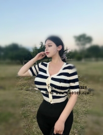 林倩倩  167-55-G-26歲高冷的臉蛋 搭配性感的巨乳和修長美腿，絕對的反差 性慾非常強