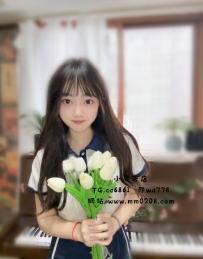 水水 157-48-D-19歲清純可愛蘿莉學生  全身雪白三點粉嫩 溫柔夾子音  無整容 愛溝通愛