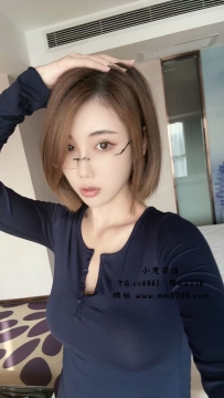 安瑞  162-45-C-27歲特價：4000 喜歡被哥哥們爆舔她的蜜穴 纖細美腿做愛搭配絲襪會更