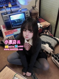 乎乎 155-45-E-18歲 高雄特價試車6000 小小身材卻有誇張E杯，胸前兩團又大又軟