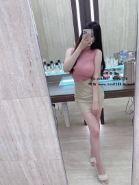 甜蜜  162-47-F-21歲特價：6000 臉蛋可愛 幼齒的性感巨乳妹妹 一副清純無害的臉蛋實則