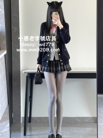 小芷162-46-D-18歲清純學生，長髮清新，皮膚滑到發亮 臉蛋漂亮可愛，身材小巧但屁股翹