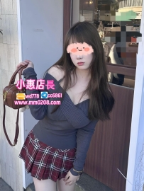 安安 157cm-44kg-E-19歲特價6000 白虎學生 爆乳甜美臉蛋 進門就主動抱著哥哥舌吻